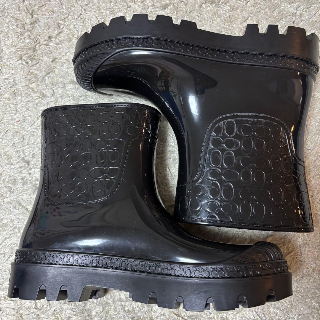 美品　コーチ　レディースレインブーツ　シグネチャー　黒