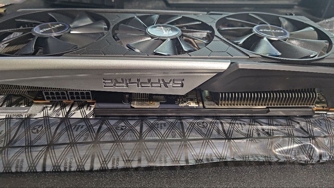 グラフィックボード・グラボ・ビデオカード SAPPHIRE NITRO+ RX5700XT 8G GDDR6