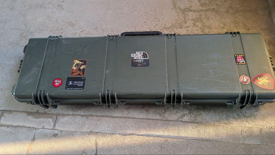 ペリカンケース　im3300 オリーブグリーン