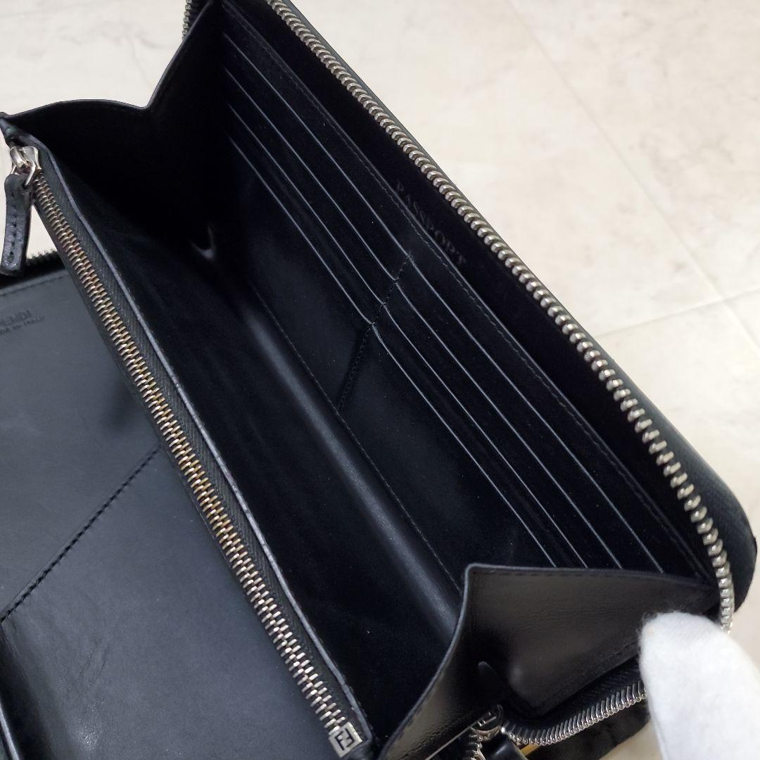 2024 FENDI 長財布 CONTINENTAL ZIP AROUND