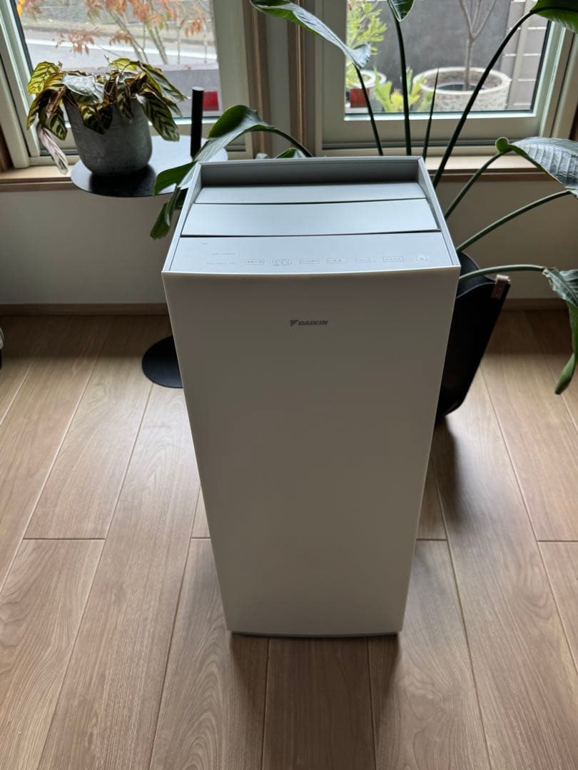 【Mr】DAIKIN ダイキン　空気清浄機　MCK70Y-W／中古