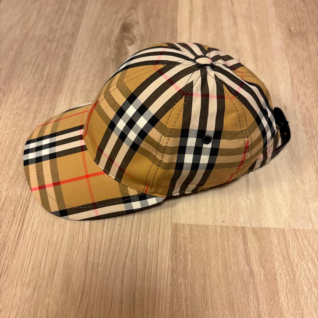 「訳あり」Burberry ベージュ チェック柄 ベースボールキャップ