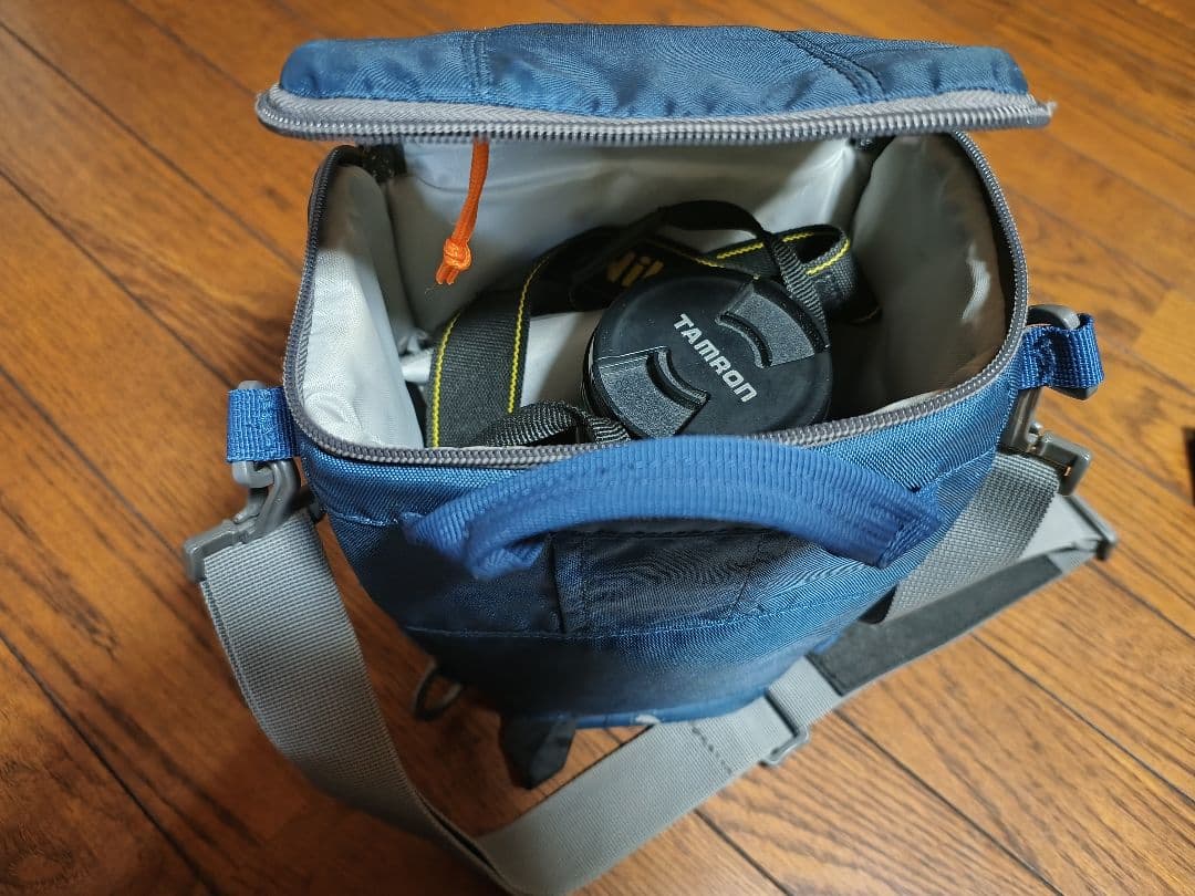 【値下げ中】Nikon D7500 デジタル一眼レフカメラ 本体、レンズ1個、他