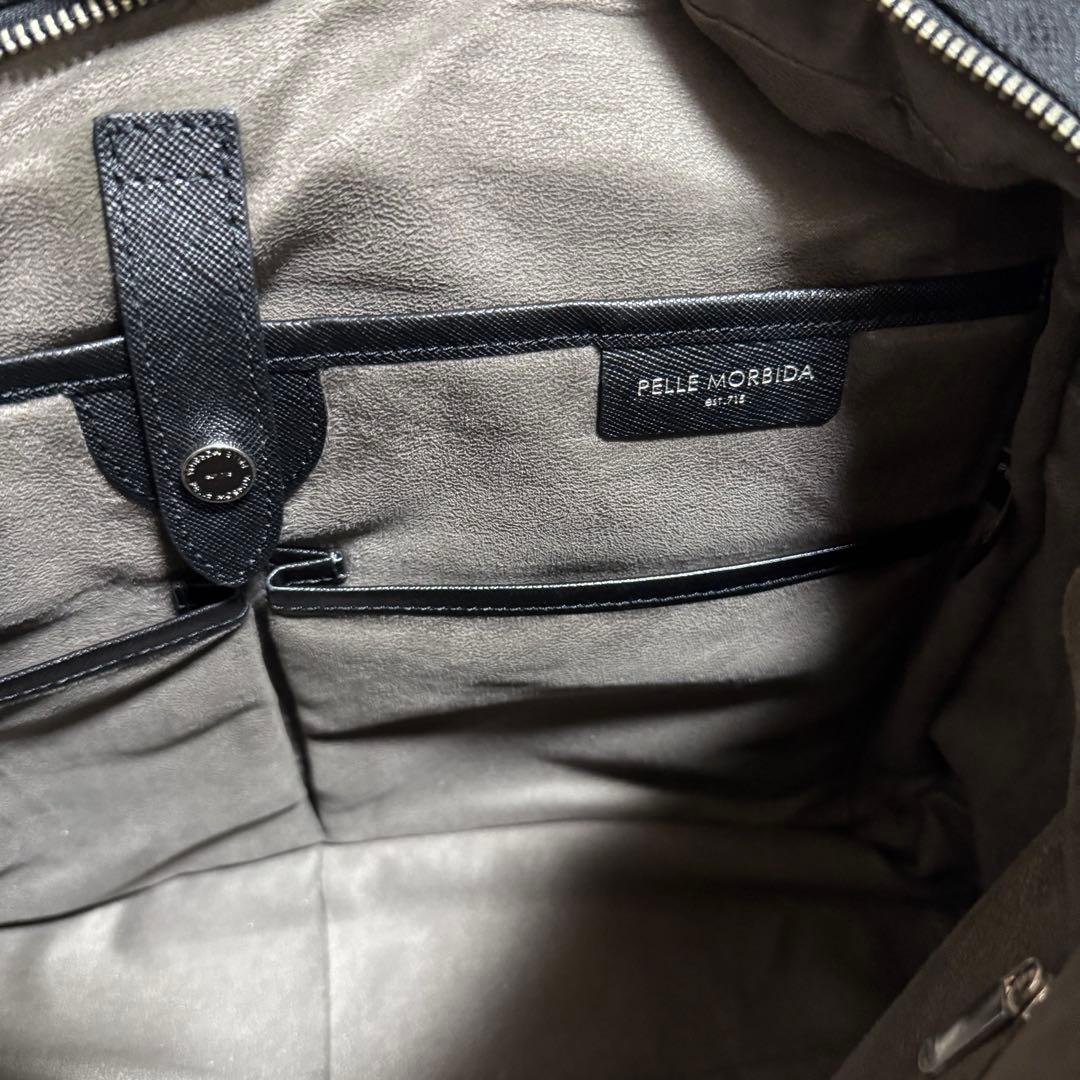 極美品✨ペッレモルビダ　キャピターノ　ビジネスバッグ　レザー　ブラック