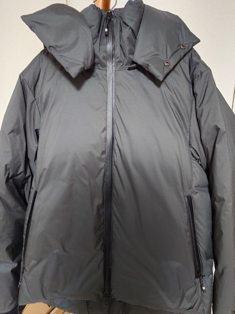 UNITED TOKYO『透湿撥水2wayラミネートダウン』ダークグレーサイズ1