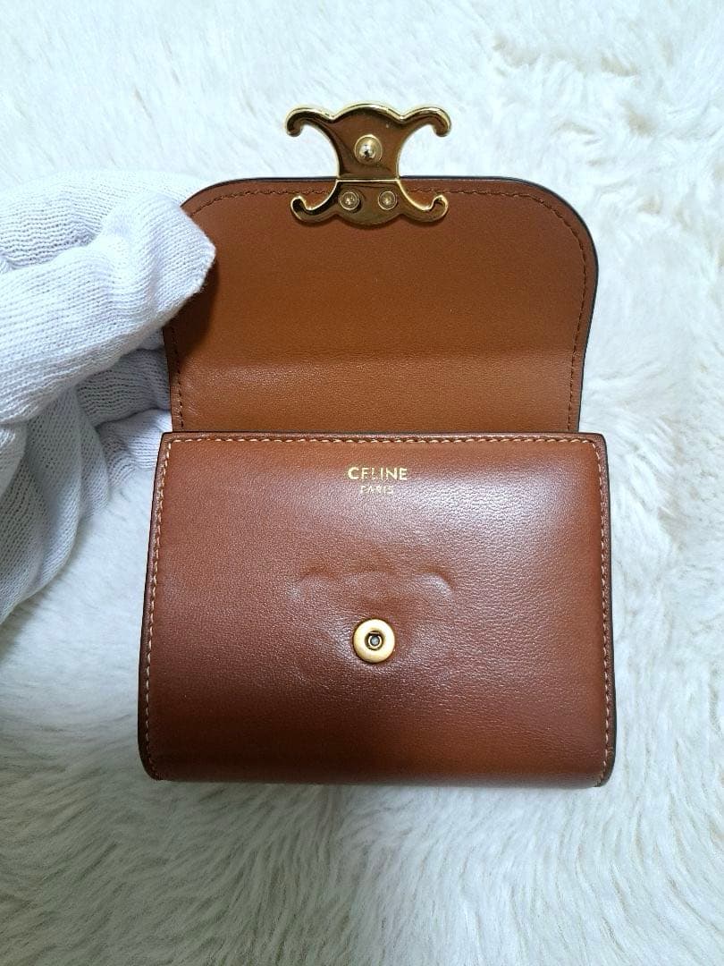 ✨極美品　正規品✨セリーヌ　三つ折り　トリオンフ　スモールトリフォールド