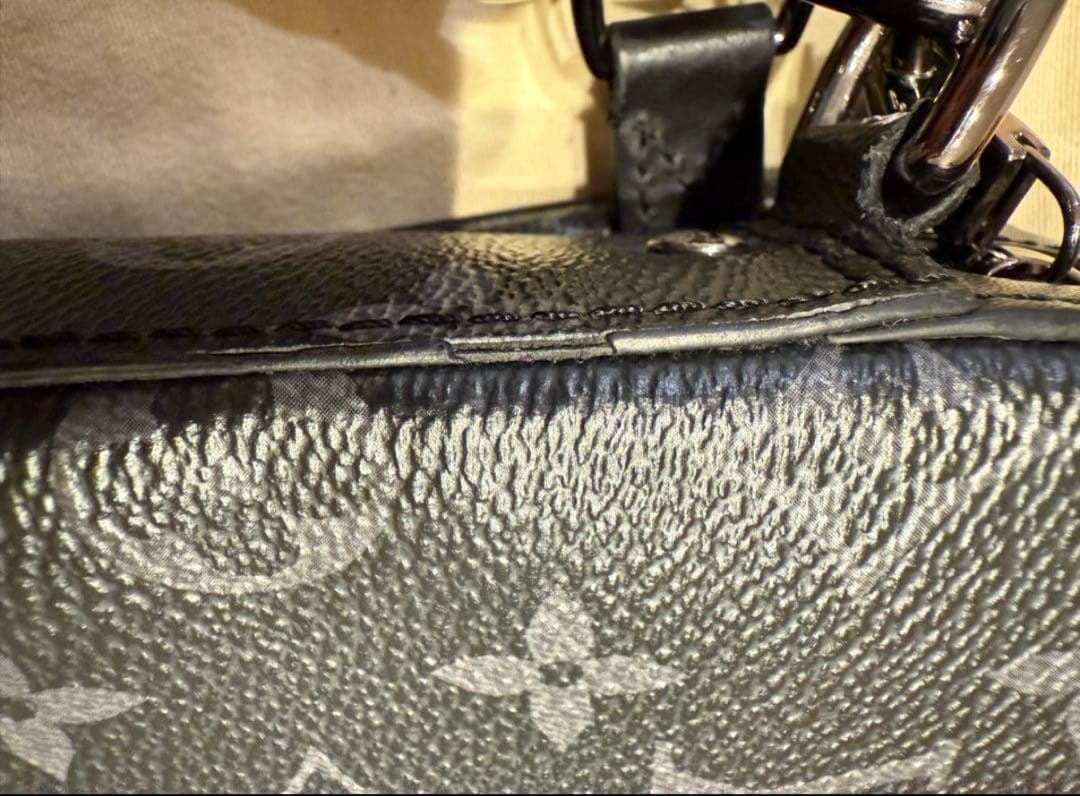 LOUIS VUITTON トリオメッセンジャー