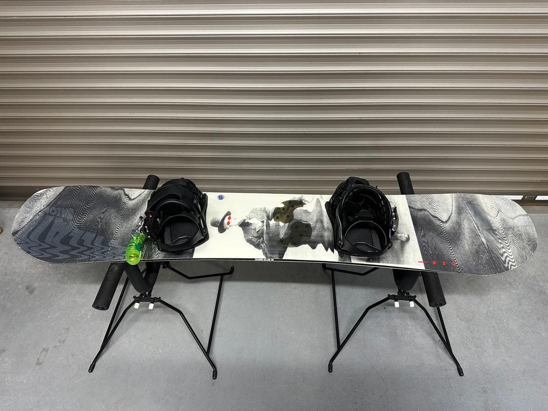 Salomon Villain スノーボード