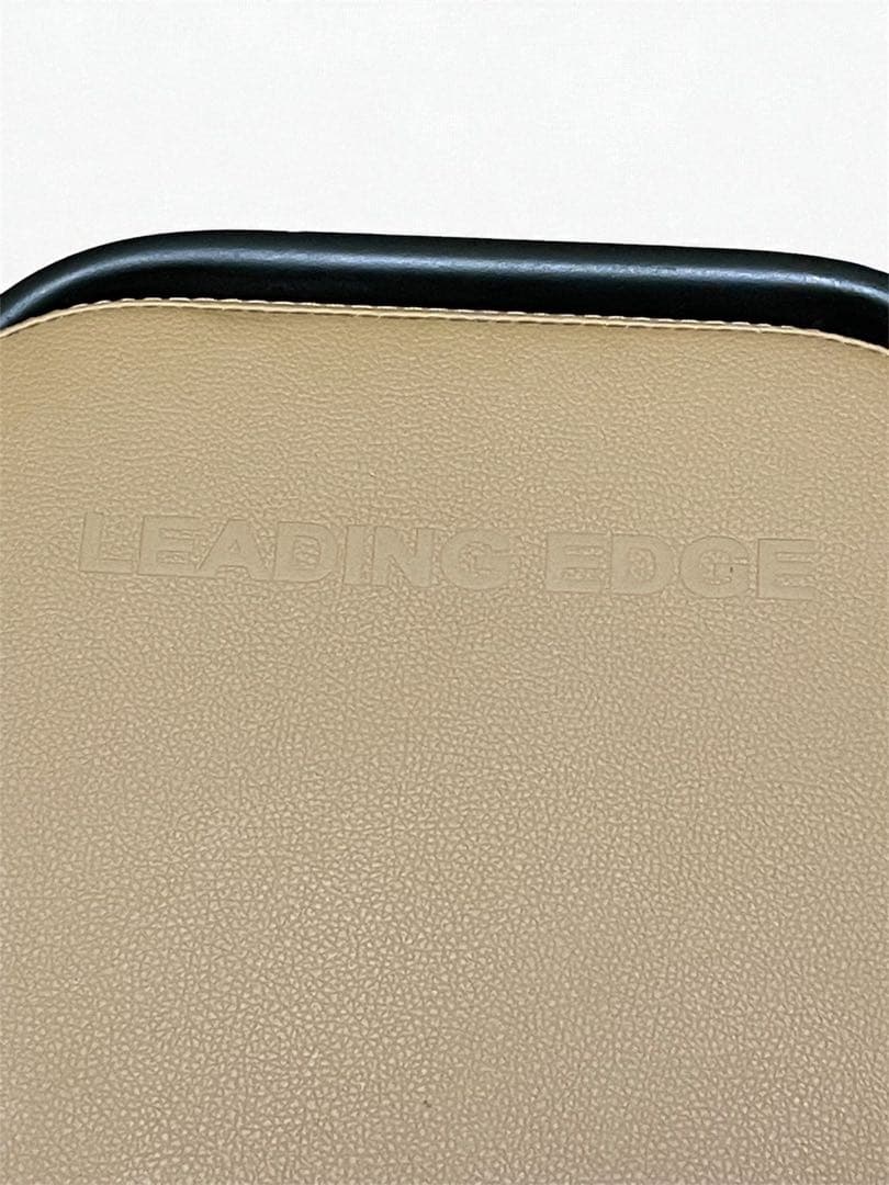 LEADING EDGE トレーニングベンチ ベージュ