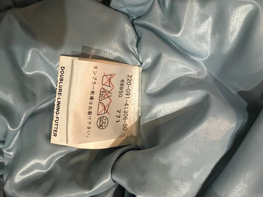 Moncler モンクレール　ダウンジャケット　ベスト　ライトブルー