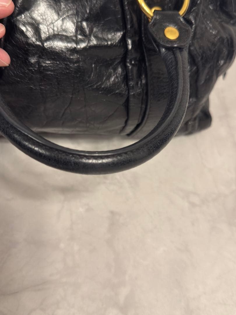 中古　MIU MIU（ミュウミュウ）　レザーハンドバッグ×