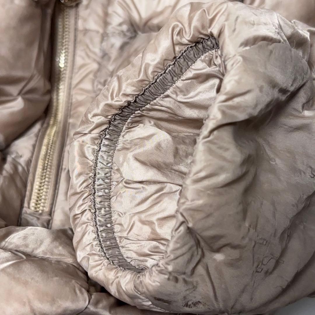 モンクレール トルシー軽量ダウン シャンパンゴールドベージュ サイズ4