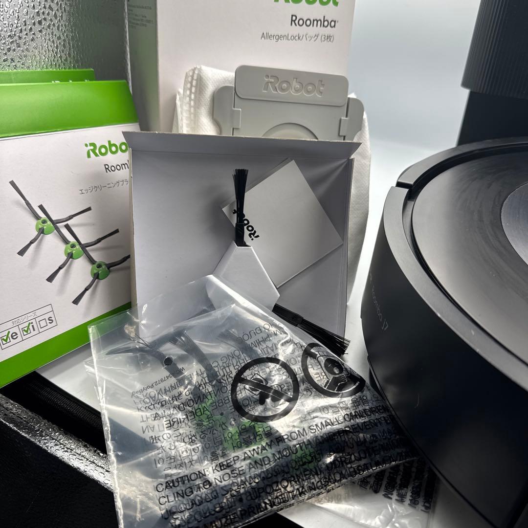 iRobot Roomba j7 本体　裏面汚れあり　ジャンク