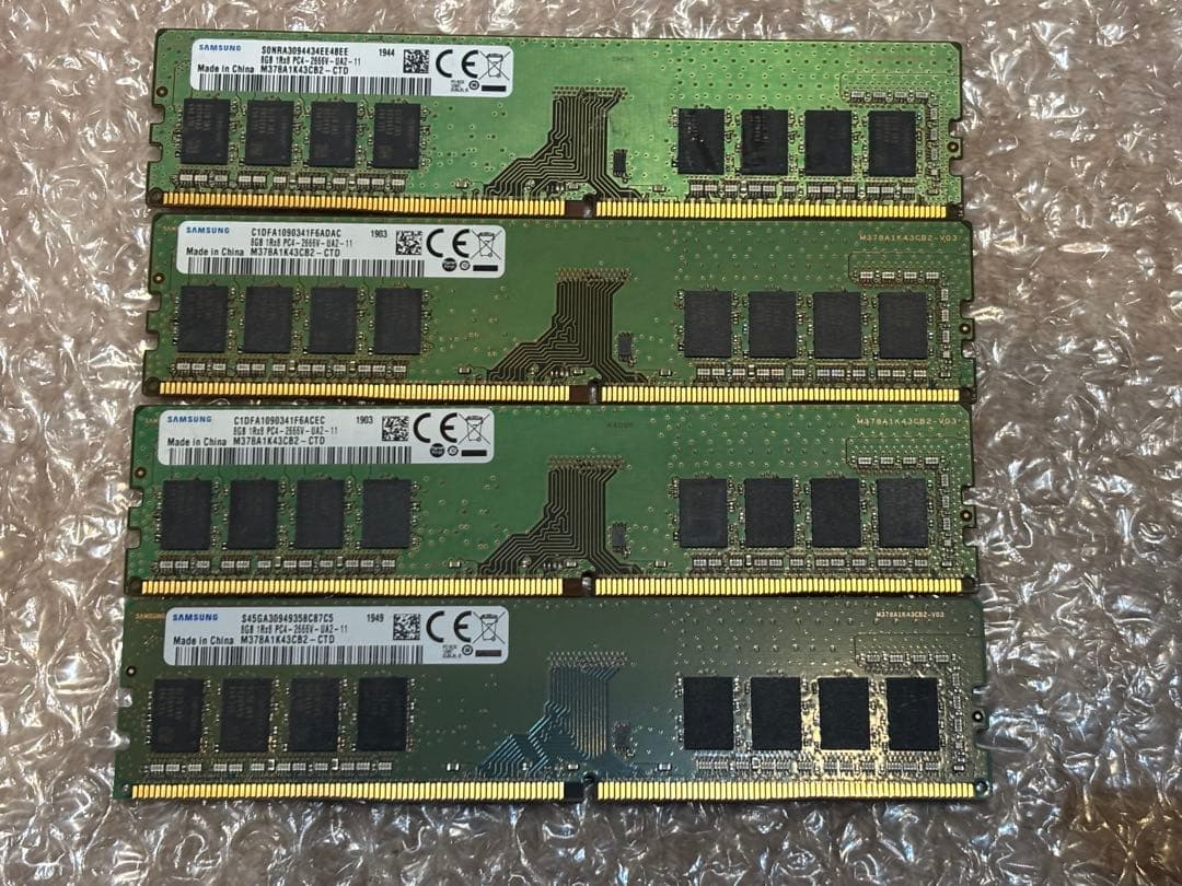 Samsung DDR4 8GB pc4 2666V メモリー 4枚 計32GB