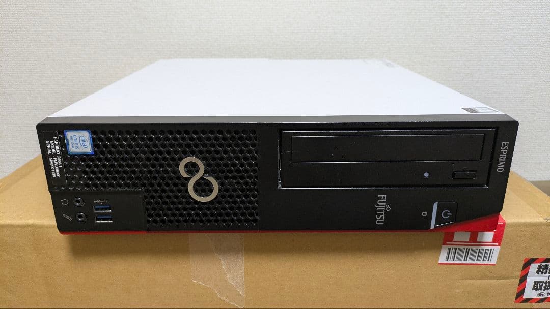 Windowsデスクトップ Fujitsu ESPRIMO D588/T