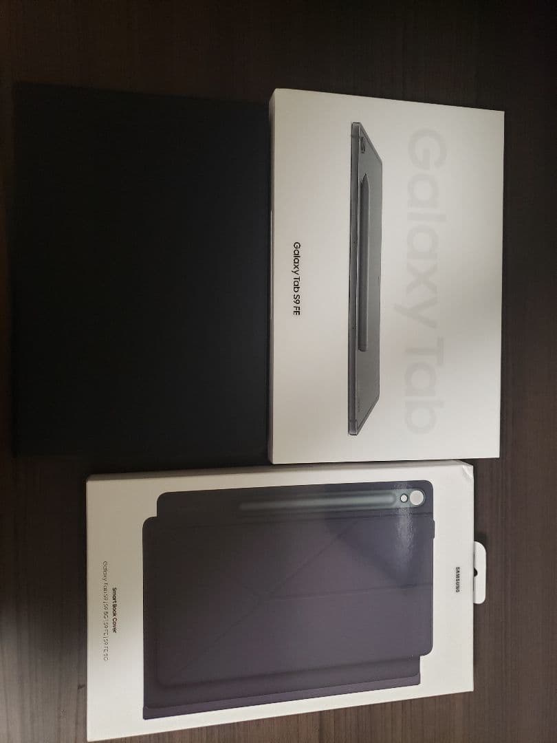 Galaxy Tab S9 FE WiFiモデル 純正カバー付き