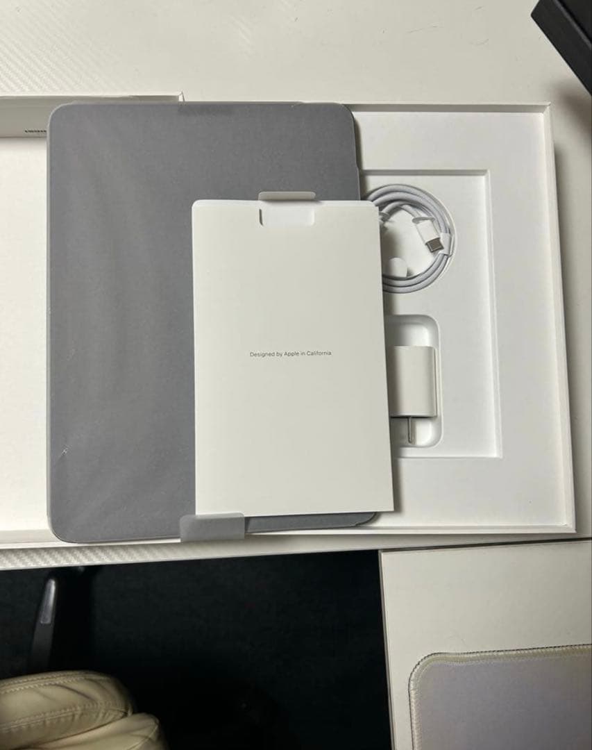 iPad Air 11インチ M2 128GB 第6世代 スペースグレー