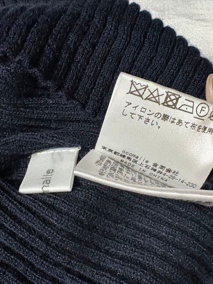 シーマリー cccmalie 美品 カシミヤシルクフリルタートルニット ネイビー