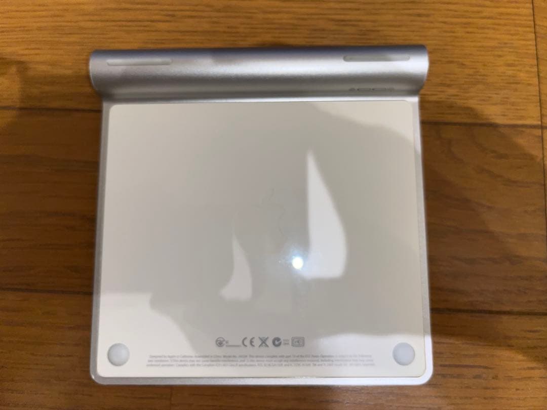 Mac mini (Late 2014) +ワイヤレスキーボード+トラックパッド