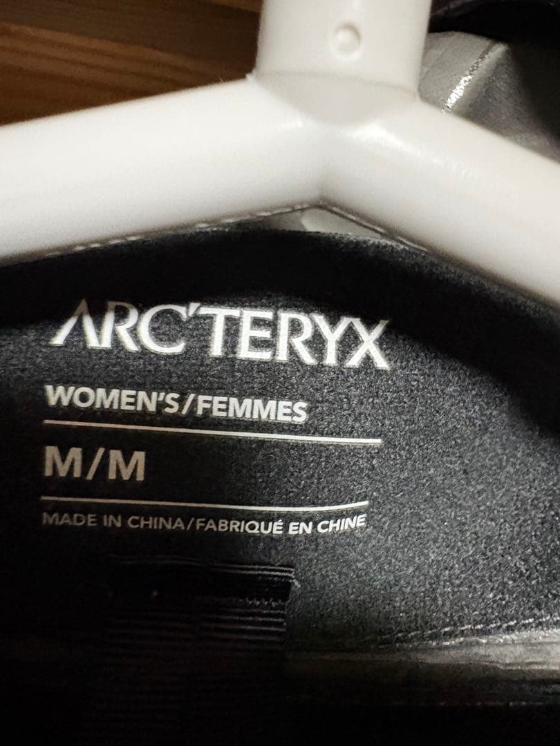 n*様 アークテリクス ZETA SLジャケット 廃盤レア