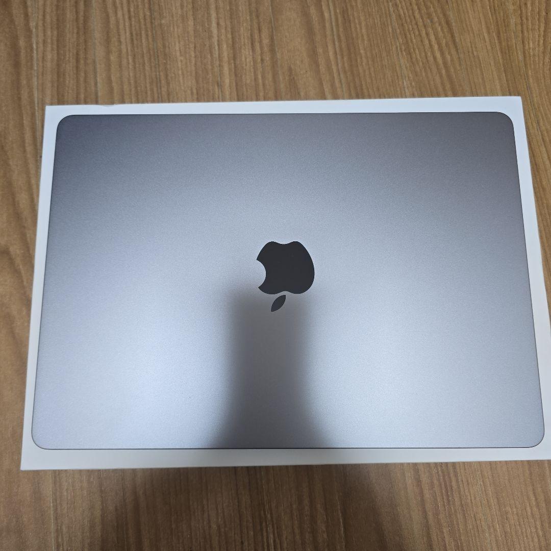 Apple MacBook Air M2　スペースグレイ