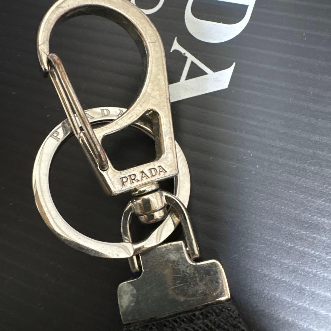 PRADA サフィアーノレザー キーリング