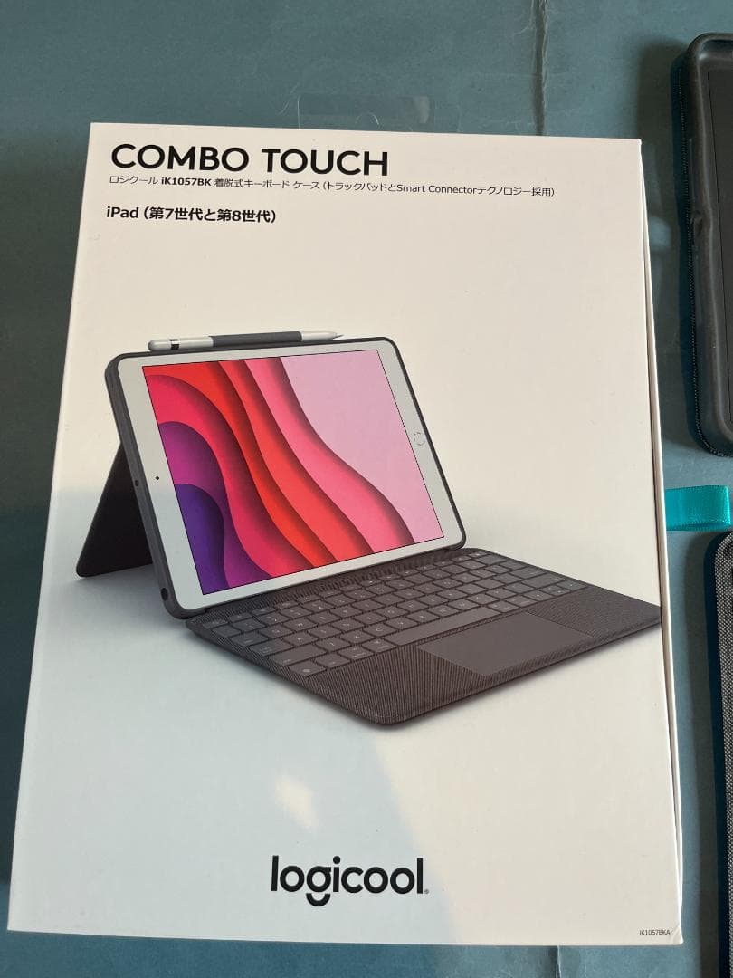mina　ロジクール COMBO TOUCH iPad用キーボード