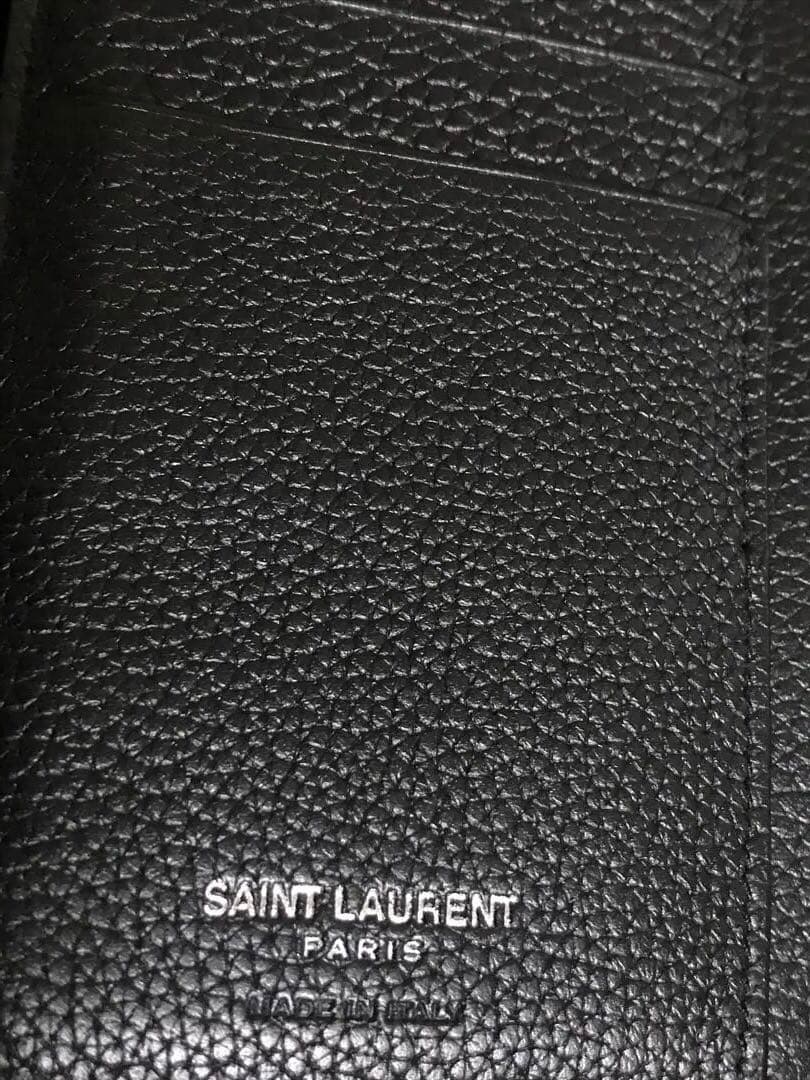 め*ー様 サンローラン　SAINTLAURENT 長財布　美品　最終値下　期間限
