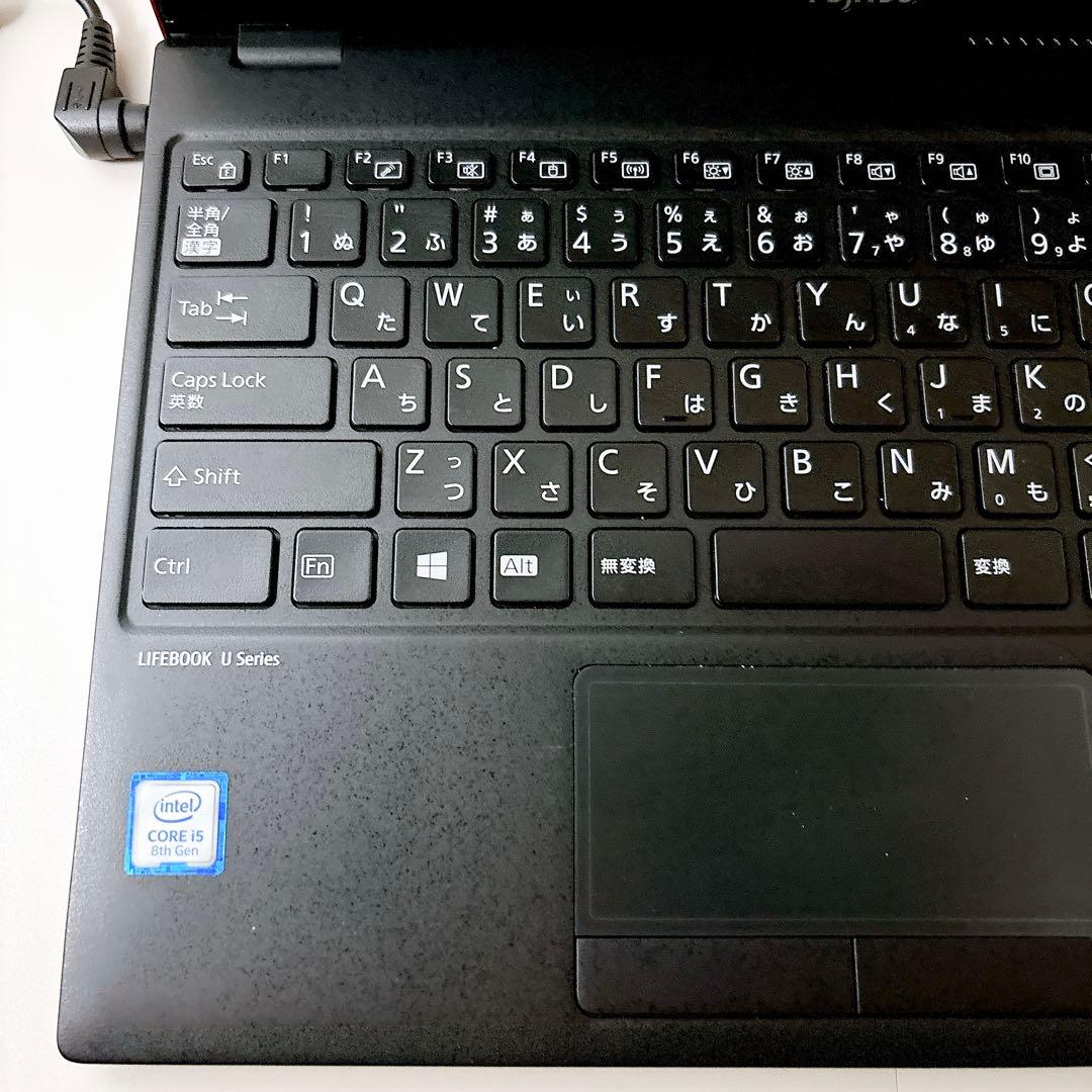 薄型で軽量✨第８世代 i5 快適SSD フルHD ノートパソコン 富士通