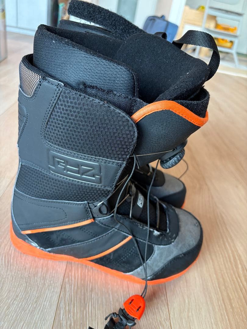 V*4様 ひ*ほ様 CSB スノーボード 152cm ケース、ビンディング、ブー