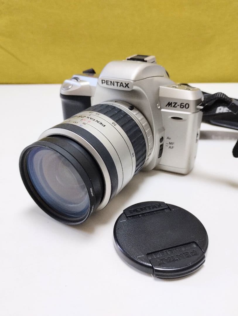 PENTAX MZ-60　SMCレンズ　カメラケース　スタンド付き