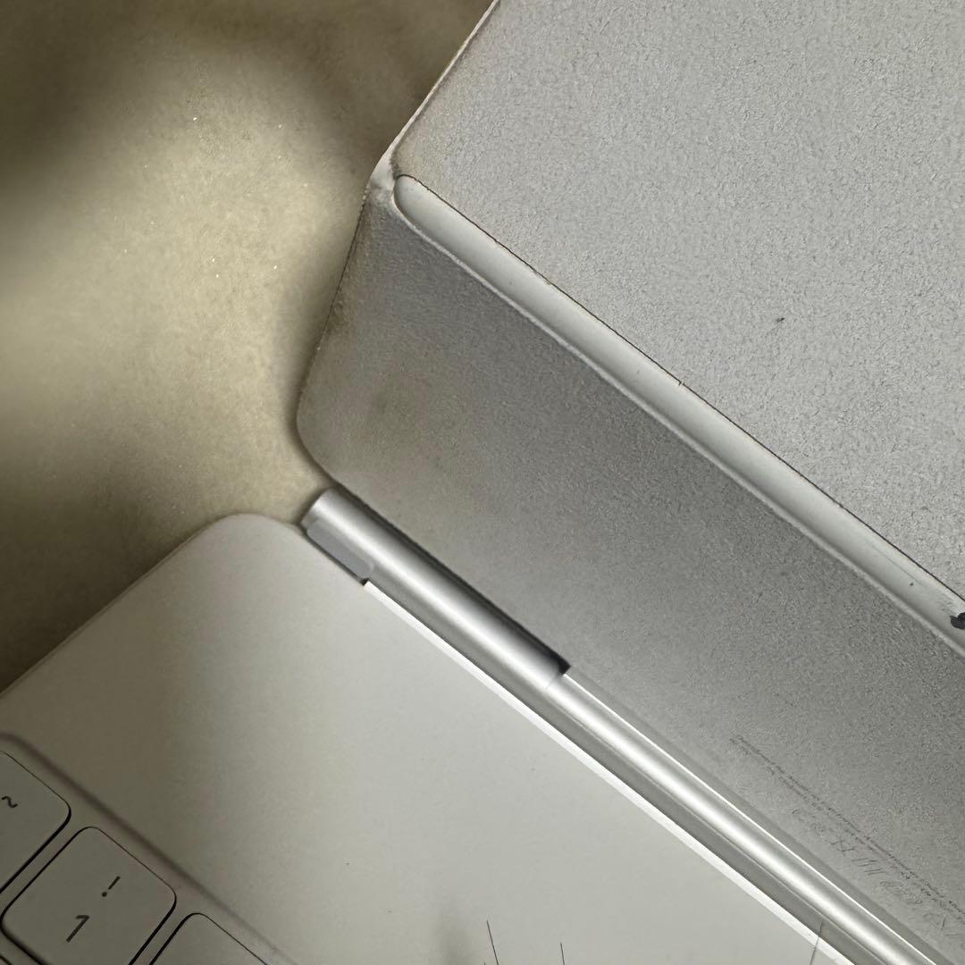 Apple iPad Pro 第5世代 1TB Magic keyboard付き