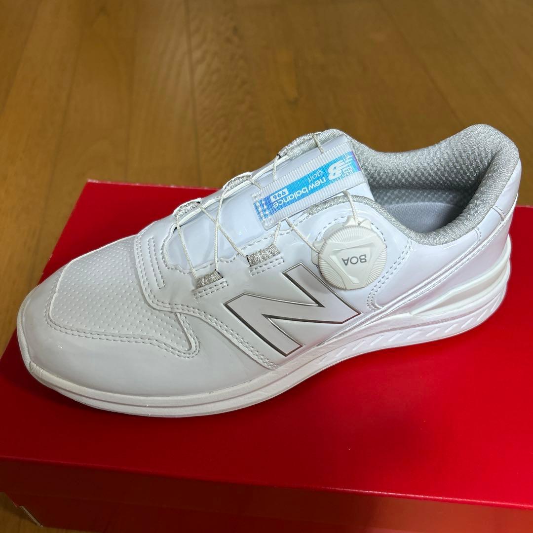 ゴルフシューズ ニューバランス 23㌢ 超美品