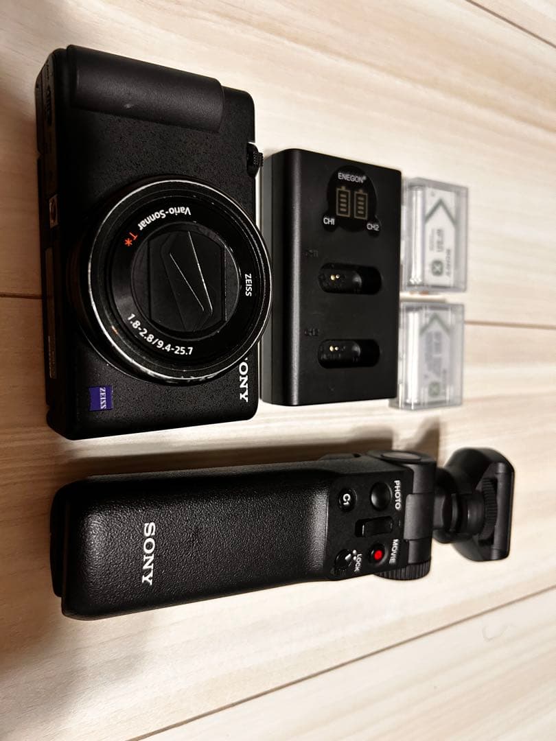 SONY zv-1 シューティンググリップ付き