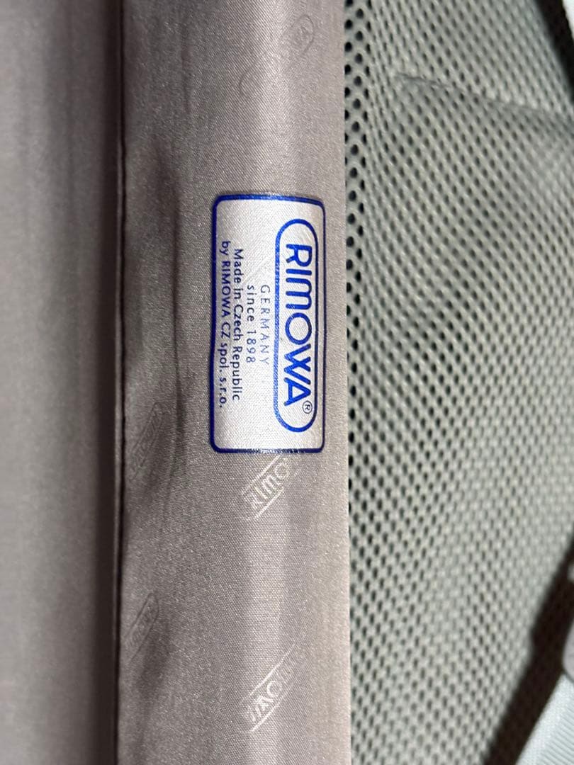 RIMOWAリモワ SALSAサルサ 859.52 33ℓ 2輪スーツケース