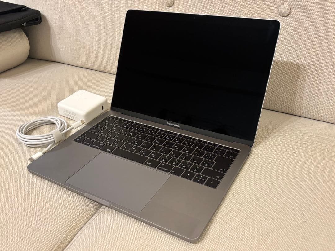 MacBook Pro 2017 13インチ 8GB/128GB スペースグレイ