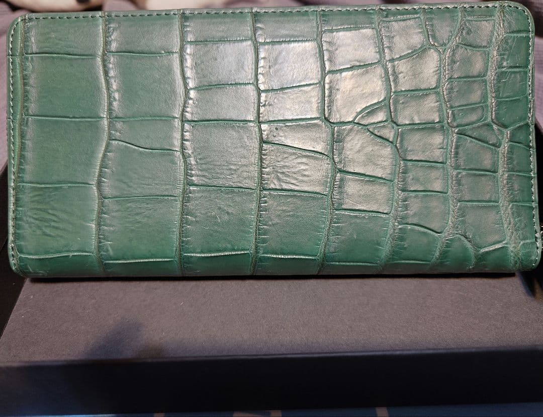 新品　本皮　クロコダイル　長財布　緑　グリーン