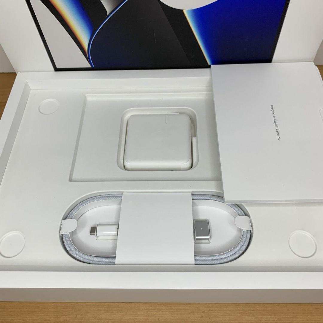ほぼ新品 充放電2 MacBook Pro 14インチ 2021