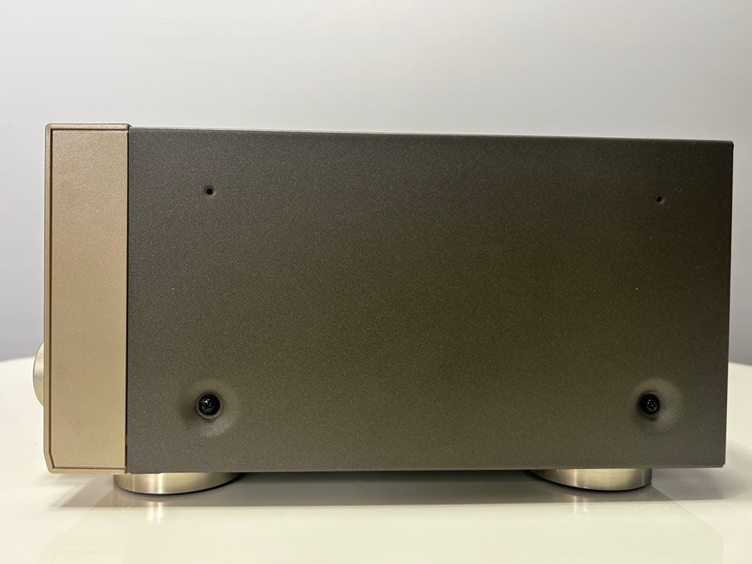 TEAC V-1050 カセットデッキ　【見直し再出品】