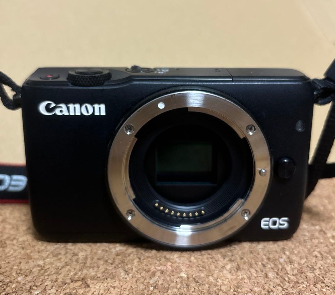 Canon EOS M10 中古品ミラーレス一眼