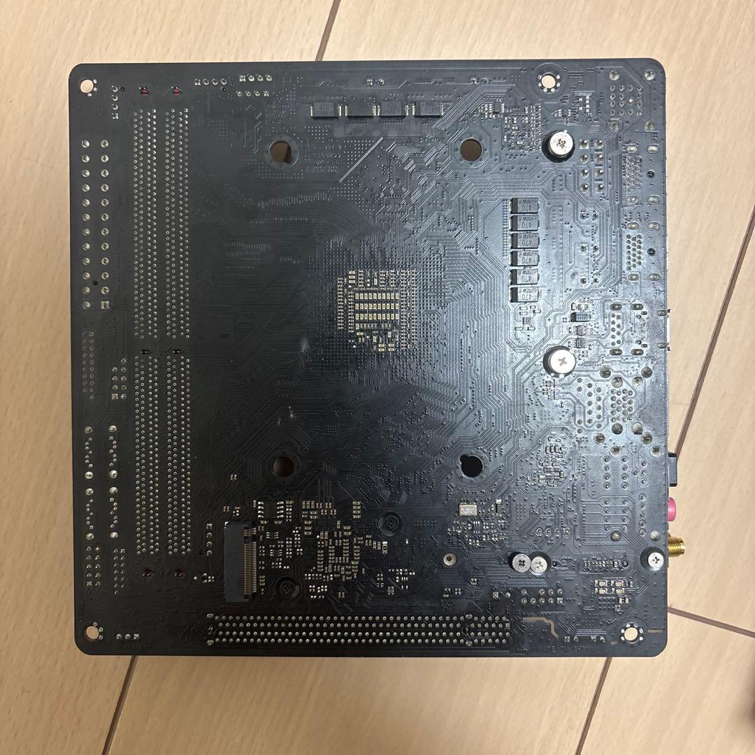 CPU AMD Ryzen 5 5600G CPU+ ASRock AB350 ITX