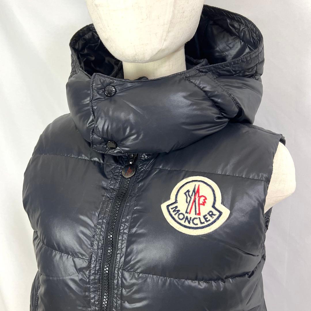 『美品』MONCLER モンクレール ビックロゴ ダウンベスト Sサイズ相当