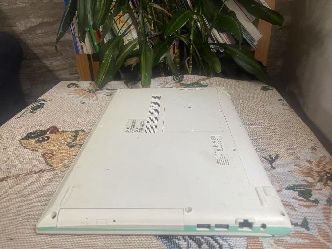 東芝✨サクサク動く✨薄型✨ノートパソコン✨人気のdynabook✨