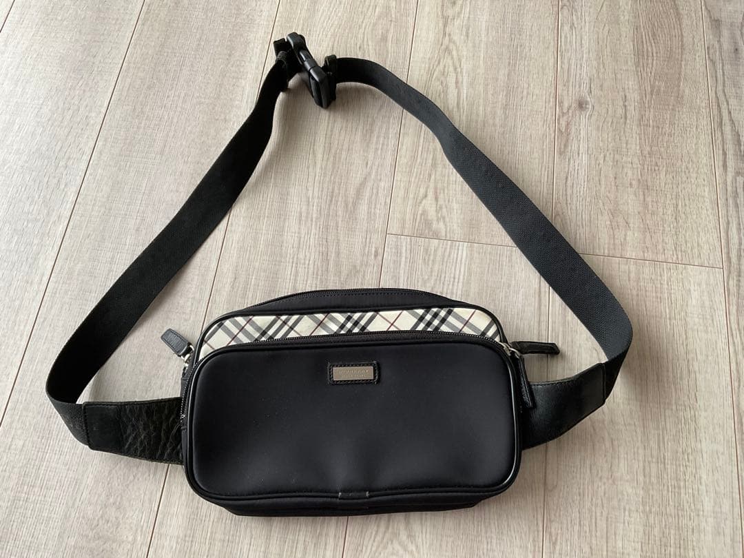 Burberry Black Label ボディバッグ