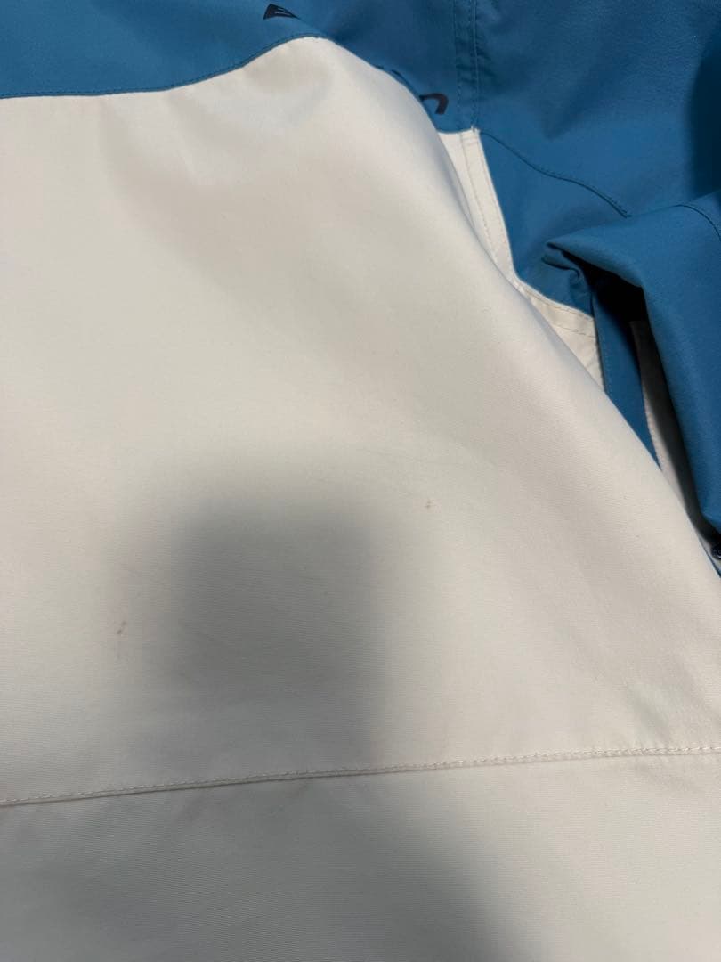 Burton GORE-TEX スノーボードジャケット ウェア Mサイズ