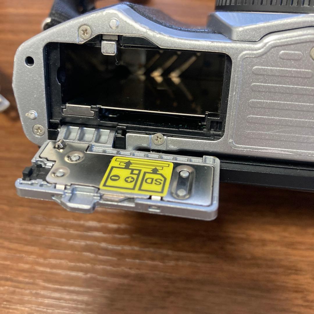 デジタルカメラ OLYMPUS OM-D E-M10