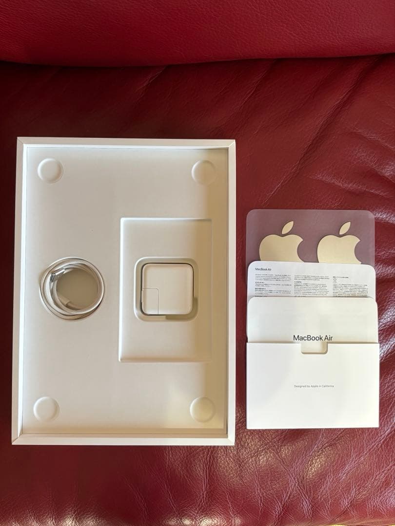 【美品中古】MacBook Air M2 8GB 256G