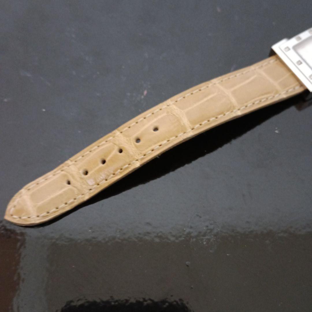 CARRERA Y CARRERA レディース　12Pダイヤ装飾腕時計