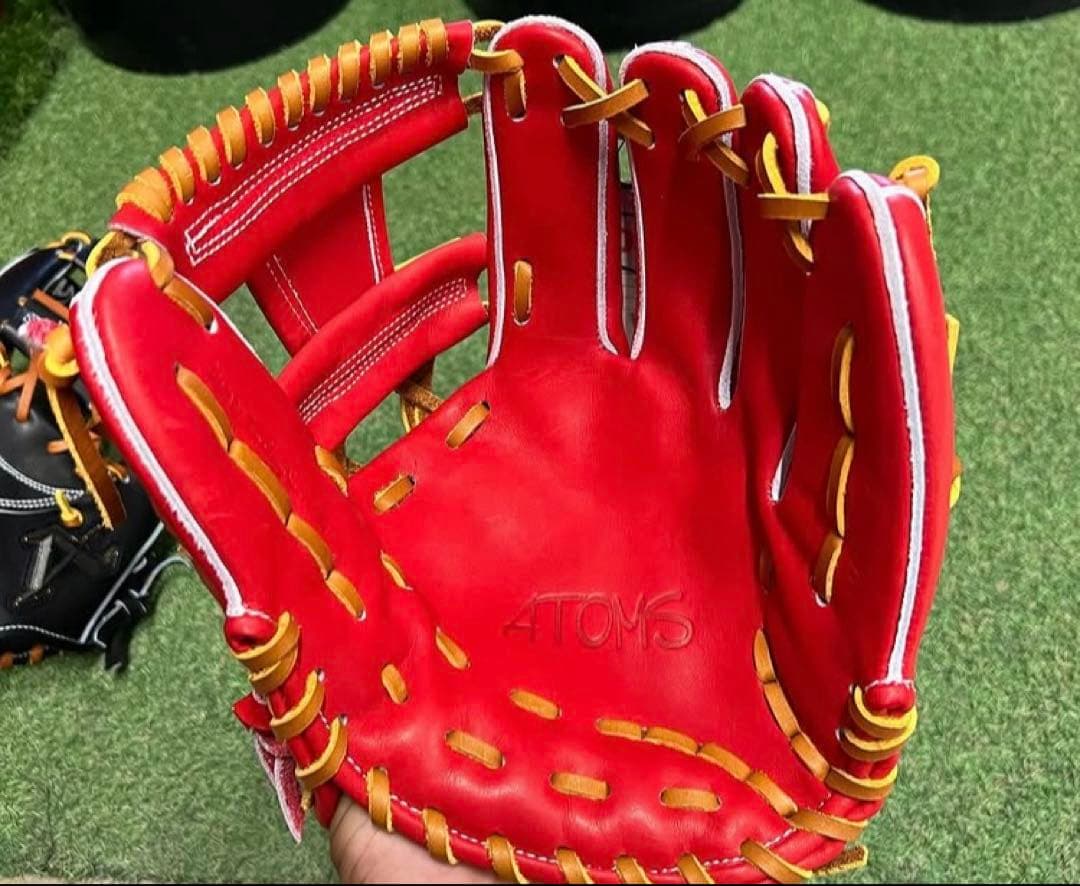 ばけもーん ATOMS硬式グローブ　66型