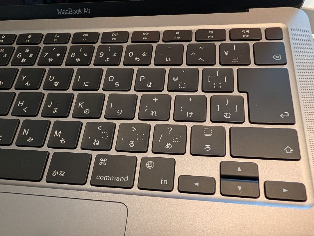 MacBook Air M1 (2020) 8GB 512GBバッテリー100%